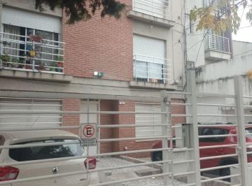 Departamento de 1 ambiente, Morón · Amplio Monoambiente en Calle Belgrano Al 1000 en Moron