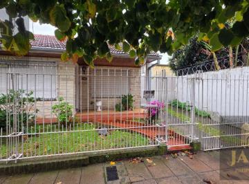 Casa · 60m² · 3 Ambientes · 3 Cocheras · Venta Departamento en Quilmes Oeste
