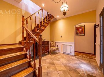 Casa · 200m² · 5 Ambientes · 3 Cocheras · Venta Casa 5 Ambientes en Francisco Álvarez – Apto Crédito
