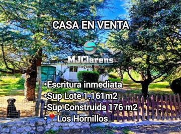 Casa · 176m² · 3 Ambientes · 1 Cochera · 2 Casas en Venta con Escritura Los Hornillos