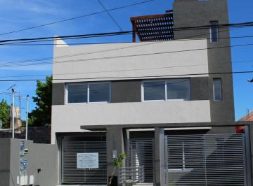 Casa · 113m² · 3 Ambientes · 1 Cochera · Duplex 3 Ambientes en Castelar Sur