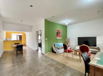 PH · 72m² · 2 Ambientes · PH en Venta La Plata
