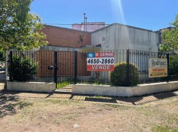 Casa · 116m² · 3 Ambientes · 1 Cochera · Casa Sobre Lote de 11 X 22 3 Ambientes Amplios