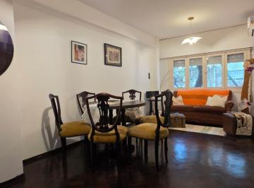 Departamento · 102m² · 5 Ambientes · Departamento Escalera en Barrio Martin