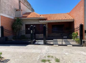 Casa de 5 ambientes, Bahía Blanca · Casa en Venta, Roca 440