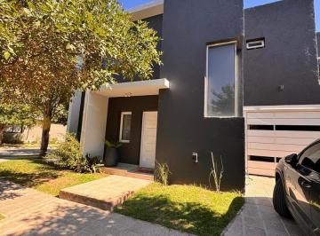 Casa · 182m² · 5 Ambientes · 2 Cocheras · Venta Greenville 2 Duplex 3 Dorm.