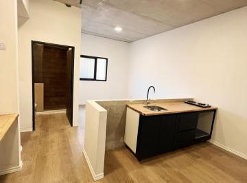 Departamento · 49m² · 1 Ambiente · Monoambiente con Patio a La Venta en Barracas