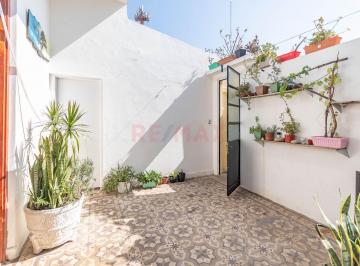 PH · 79m² · 3 Ambientes · Venta PH 3 Amb P/refaccionar con Amplio Fondo