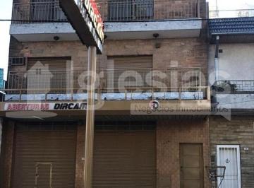 Local comercial , La Matanza · Local Comercial Sobre Av Velez Sarsfield en Ciudad Madero