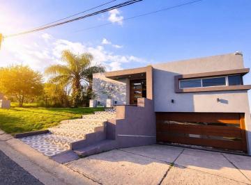 Casa · 480m² · 14 Ambientes · 4 Cocheras · Venta Casa Country Cinco Lomas