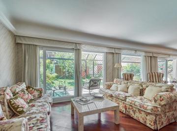 Casa · 495m² · 7 Ambientes · 2 Cocheras · Exclusiva Casa Premium Barrio River