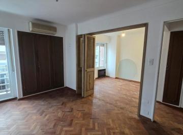 Departamento · 130m² · 7 Ambientes · Venta de Departamento en Centro 3 Dorm. 3 Baños con Calefacción Central y Seguridad 24hs