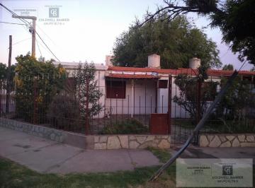 Casa · 198m² · 5 Ambientes · 1 Cochera · Casa en Villa Mercedes