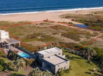 Terreno · 1709m² · Terreno en Venta Sobre El Mar de 1700 m²