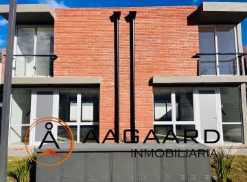 PH · 150m² · 5 Ambientes · 1 Cochera · Las Veras Dúplex en Alquiler Tres Dorm. con Seguridad Sum y Pilera Zona Valle Escondido