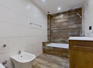 PH · 140m² · 3 Ambientes · 2 Cocheras · Triplex 3 Ambientes con Jardín Parrilla y Cochera