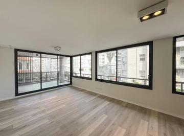 Departamento · 135m² · 5 Ambientes · 1 Cochera · Piso Exclusivo 3 Dorm. a Estrenar con Parrillero y Doble Balcón — Centro Rio