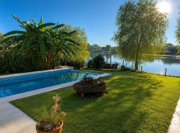 Casa · 200m² · 4 Ambientes · 2 Cocheras · Casa en Alquiler Anual Amoblada en Escobar | a La Laguna con Pileta | El Cazal Nautico Zona Norte