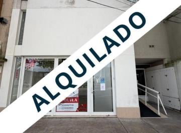 Local comercial · 70m² · 10 Cocheras · Local 90 m² + Patio P/vehiculos 100 m²