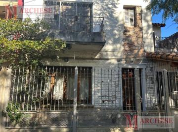 Casa · 190m² · 5 Ambientes · 1 Cochera · Casa en Venta 5 Ambientes en Ituzaingo Norte