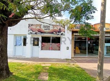 Casa · 80m² · 4 Ambientes · Venta - Casa + 2 Locales Comerciales - (Se Acepta Vehiculo/dpto en Parte de Pago) Calle Belgrano - Los Ca