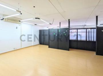 Oficina comercial · 113m² · En Venta Oficina de 120 m² - Alsina Al 1200 - Incluye Cochera