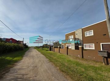 Casa · 220m² · 10 Ambientes · 10 Cocheras · Complejo Turistico con 2 Cabañas de 3 Ambientes Mas 2 Monoambientes en Camet Norte a m del Mar