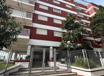 Departamento · 52m² · 1 Dormitorio · 1 Cochera · Venta - Departamento 2 Ambientes Playa Grande