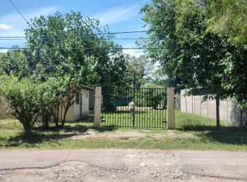 Terreno · 810m² · Lote Venta Villa Udaondo con Dos Casas de 35 m c/u