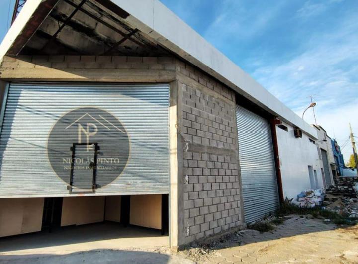 Bodega-Galpón · 200m²