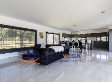 Casa · 332m² · 5 Ambientes · 5 Cocheras · Casa a La Venta Y/o Alquiler en Everlinks, Lujan