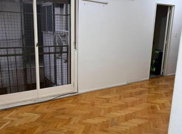 Departamento · 37m² · 2 Ambientes · Amplio Dos Ambientes con Lavadero en Impecable Estado