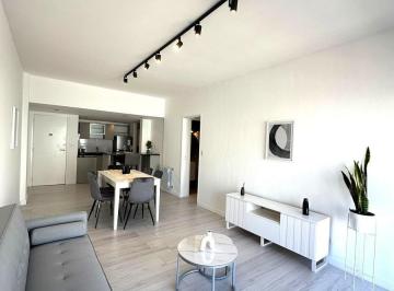 Departamento · 80m² · 4 Ambientes · Departamento en Venta 4 Ambientes con Dependencia Externo con Vista Al Mar Centro Mar del Plata