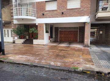 Departamento de 1 ambiente, Villa Urquiza · Monoambiente 30 m² en Alquiler en V. Urquiza C / Frente con Balcón