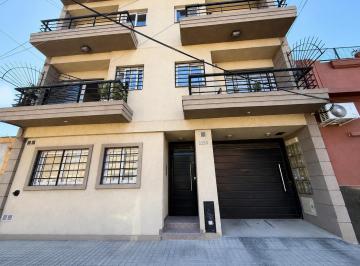 PH · 48m² · 2 Ambientes · Departamento en Avellaneda