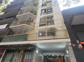 Departamento de 5 ambientes, Parque Patricios · Departamento 5 Ambientes con Balcón Al Frente, Baulera – Parque Patricios