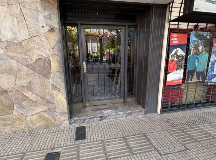 Departamento · 200m² · 7 Ambientes