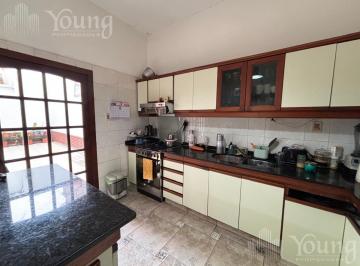 PH · 192m² · 4 Ambientes · 1 Cochera · PH 4 Ambientes en Venta en Wilde