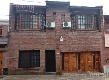Casa · 116m² · 4 Ambientes · 2 Cocheras · Casa en Venta 4 Ambientes con 2 Cocheras Apto Crédito en Quilmes