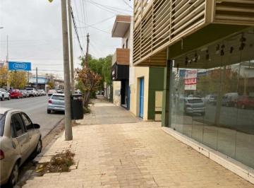 Local comercial · 110m² · 2 Ambientes · Local Comercial en Alquiler