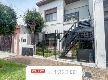 PH · 169m² · 3 Ambientes · 1 Cochera · PH 2 Dorm. Venta - Munro - Este