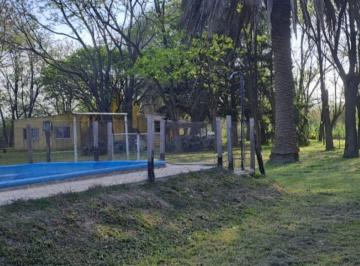 Campo , Lobos · Campo de 8 Hectáreas con Casa, Pileta y Galpón en Lobos