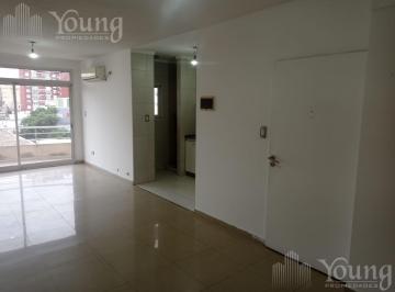 Departamento · 64m² · 3 Ambientes · 1 Cochera · Semipiso de Tres Ambientes en Wilde Centro con Cochera!