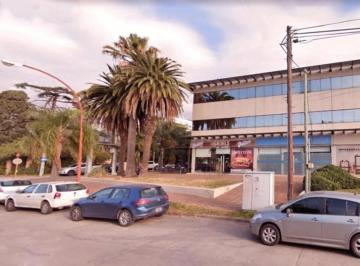 Oficina comercial · 75m² · 4 Ambientes · 1 Cochera · Oficinaen Complejo Premium Zona Norte