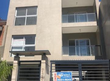 Departamento · 50m² · 2 Ambientes · 1 Cochera · Departamento en Venta en Ramos Mejia Sur