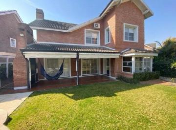 Casa · 210m² · 5 Ambientes · 4 Cocheras · Venta Casa Barrio Cerrado Barrancas de San Jose