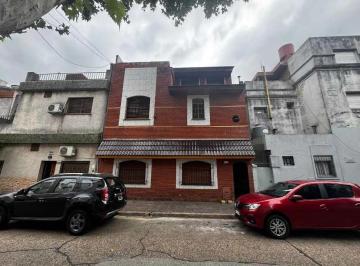 Local comercial · 180m² · Local con Vivienda en Venta en Liniers