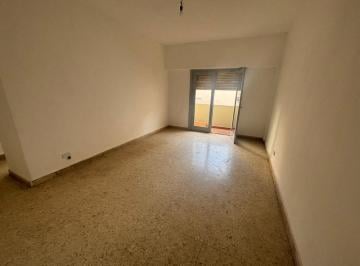 Departamento · 71m² · 3 Ambientes · Departamento en Venta en Balvanera de 3 Ambientes con Dependencia