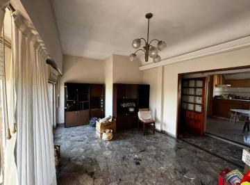 PH · 110m² · 3 Ambientes · 1 Cochera · Casa PH en Venta en San Justo