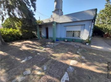 Casa · 130m² · 3 Ambientes · Oportunidad de Inversion Casa + Terreno en Venta en Ituzaingo